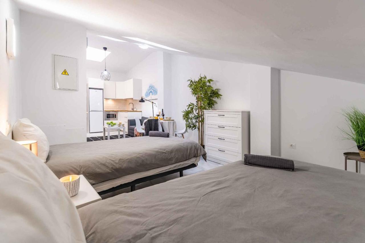 Atico Premium - Malaga City Center Eksteriør billede